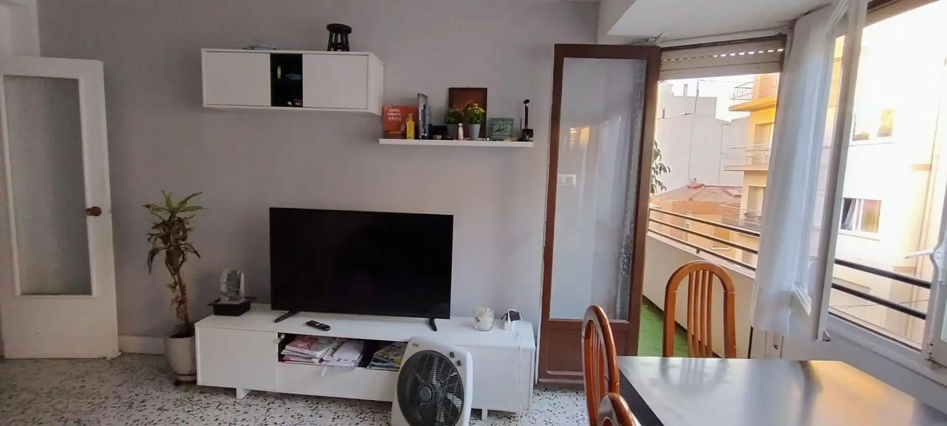 Sala de estar de Piso en venta en Alicante / Alacant con Terraza y Balcón