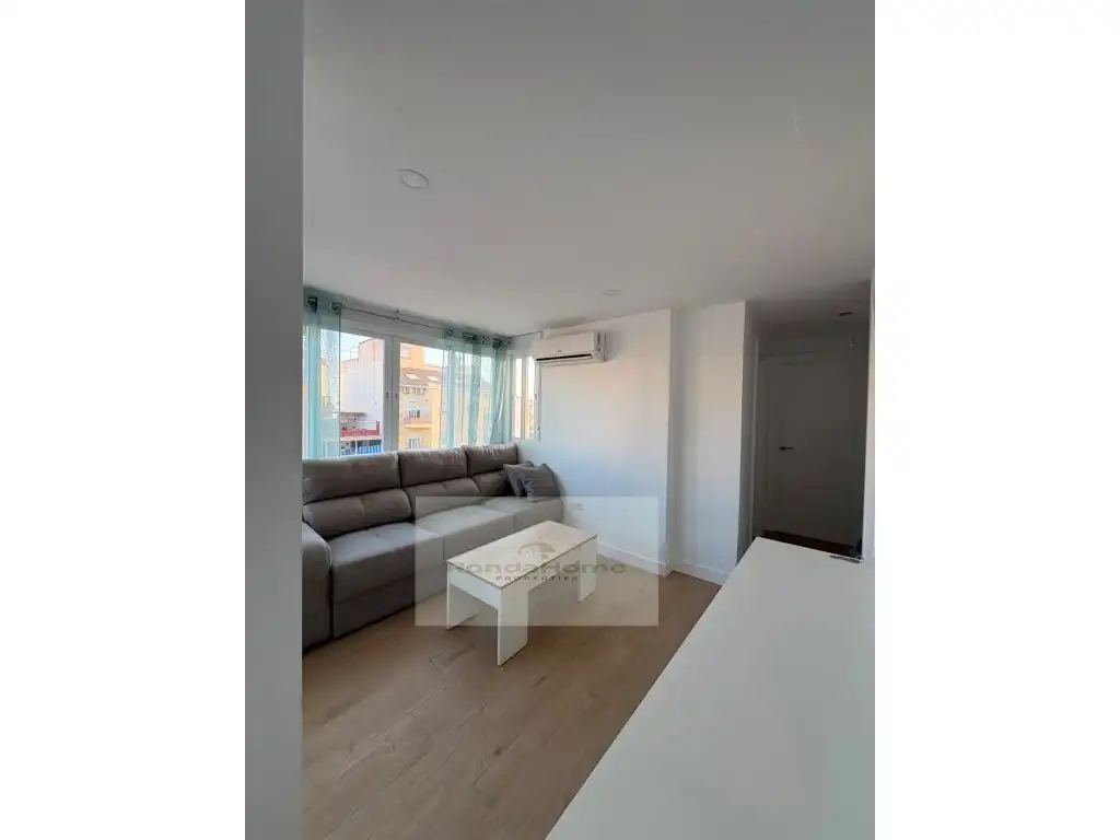 Flat for rent in Avenida Andalucia (Caleta Velez), Caleta de Vélez