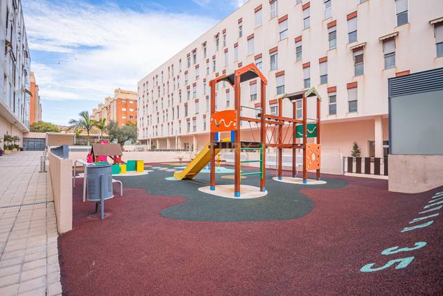 Piso en Alquiler en Calle Doctor Rafael Martinez San Pedro, Alicante, , 7 en Garbinet - Parque de las Avenidas