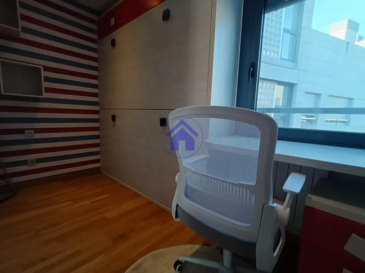 Piso en venta en Vigo  con Calefacción, Terraza y Piscina