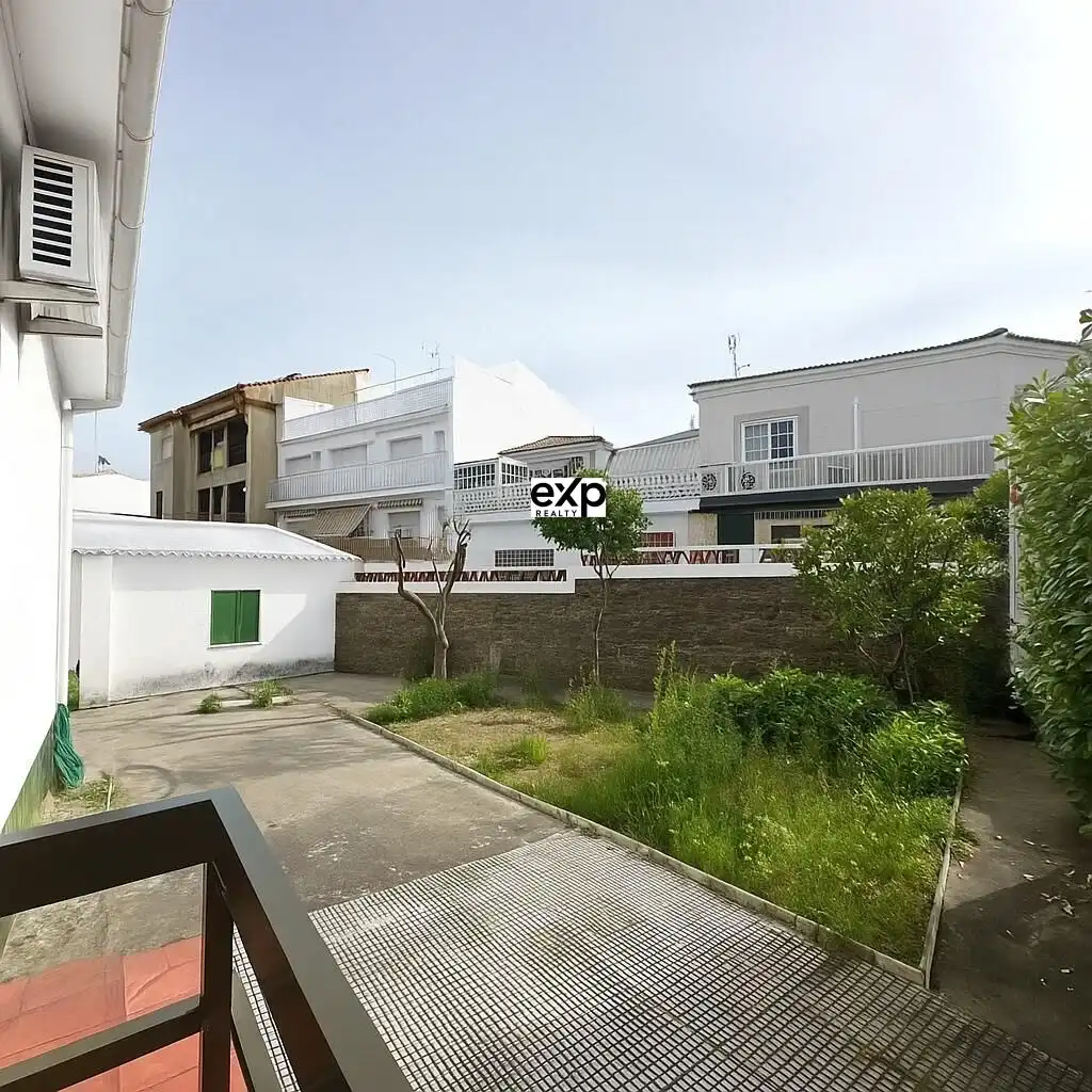 Vista exterior de Casa o chalet en venta en Madroñera con Aire acondicionado, Calefacción y Jardín privado