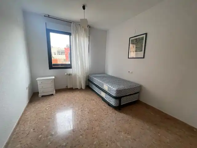 Flat for sale in Plaza del Alcalde Agatángelo Soler, Garbinet - Parque de las Avenidas