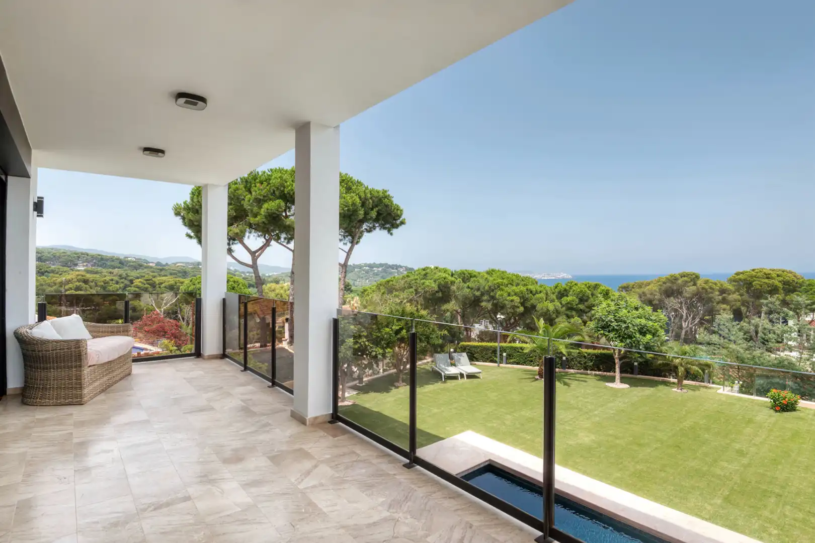 Chalet con piscina en venta en Carrer Cadí, imagen 29