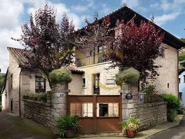 Haus zum Verkauf in Alevia