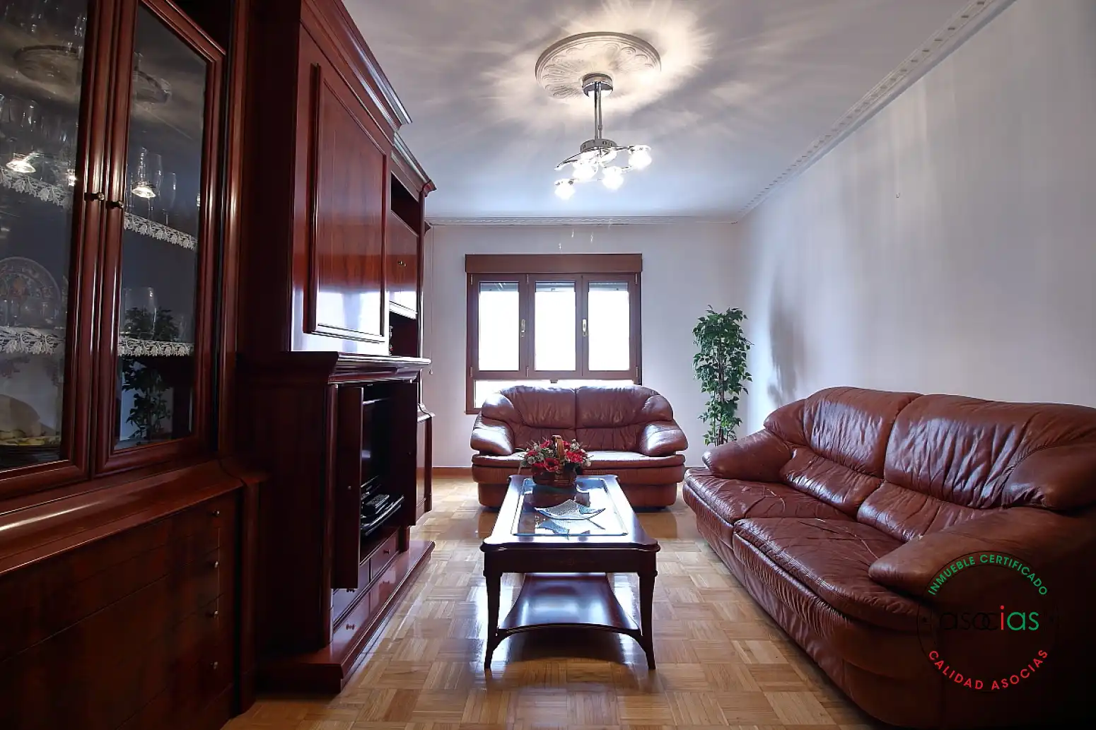 Sala de estar de Piso en venta en Gijón  con Calefacción y Parquet