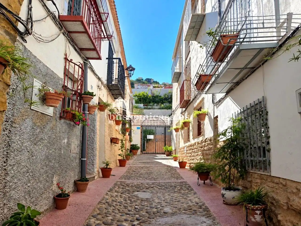 Maison mitoyenne avec terrasse à vendre à Calle Elvin 6