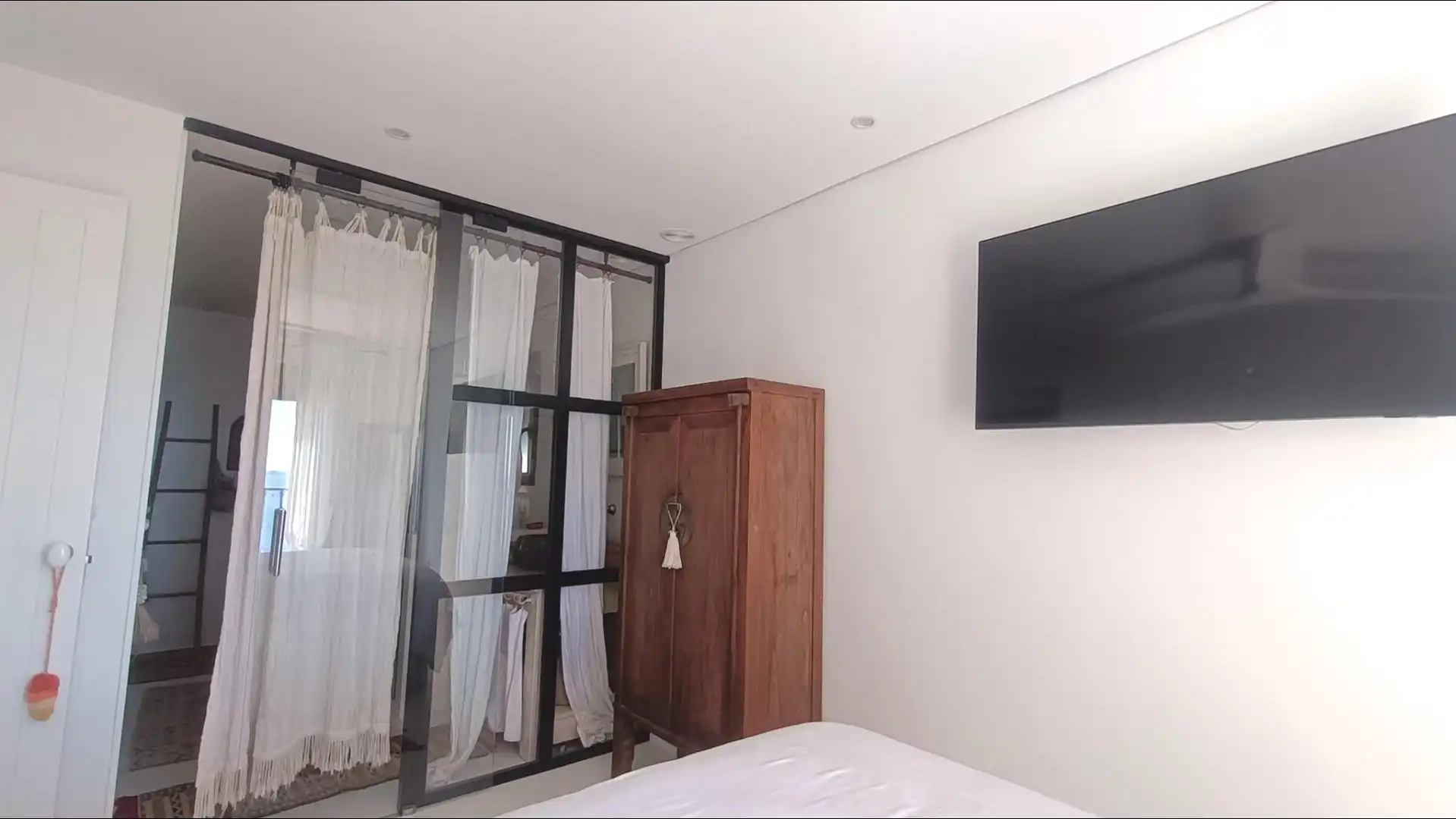 Dormitori de Apartament en venda en Santa Pola amb Aire condicionat i Moblat
