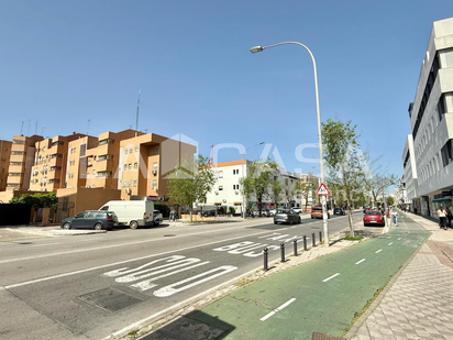 Exterior view of Flat for sale in  Sevilla Capital  with Terrace