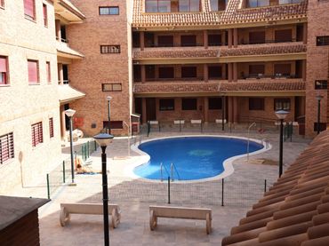 Flat with pool for sale in Alcázar de San Juan
