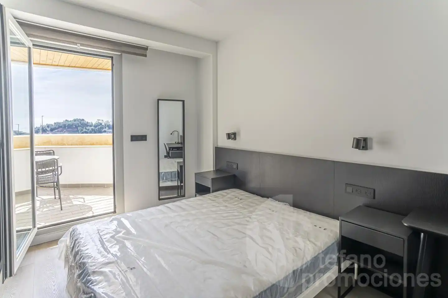 Habitación de Piso en venta en Málaga con Aire acondicionado, Terraza y Trastero
