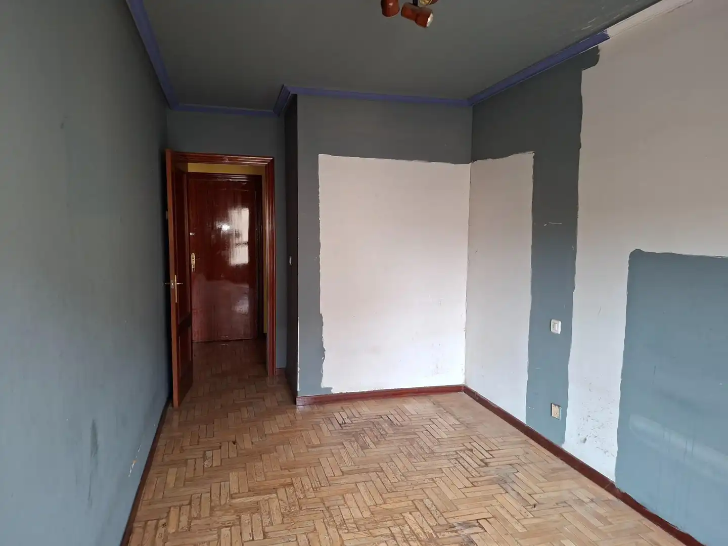 Schlafzimmer von Maisonette zum Verkauf in Laviana