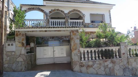 Solvia Inmobiliaria  Chalet independiente Lliçà dAmunt