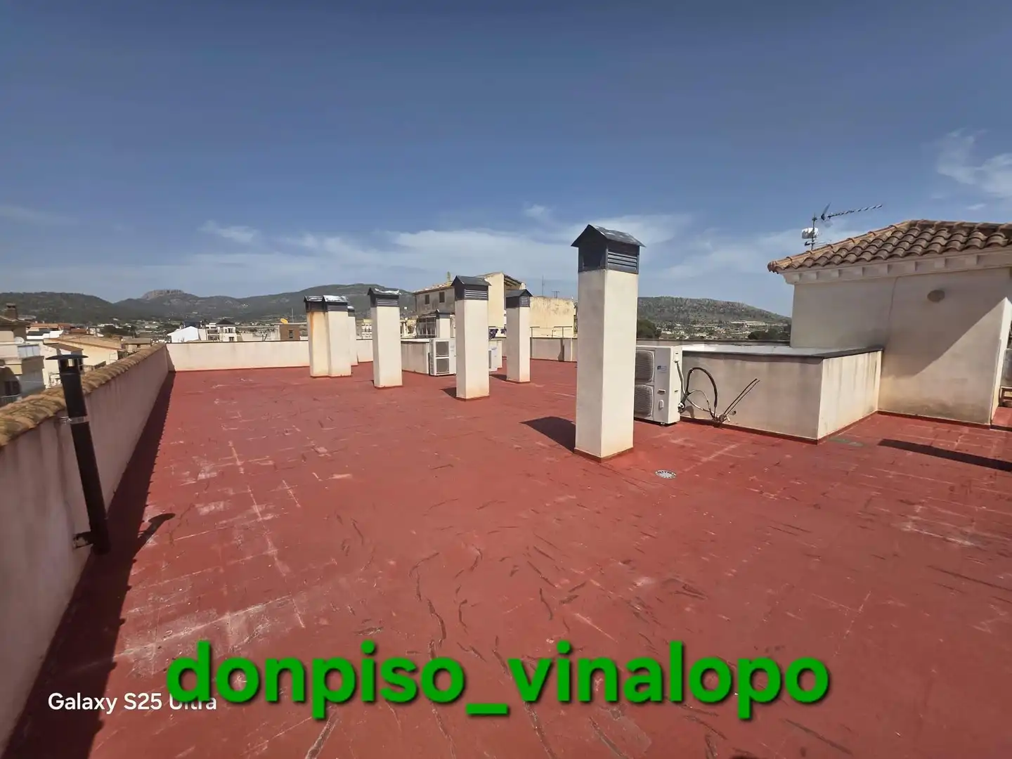 Terraza de Planta baja en venta en La Romana con Aire acondicionado, Calefacción y Trastero