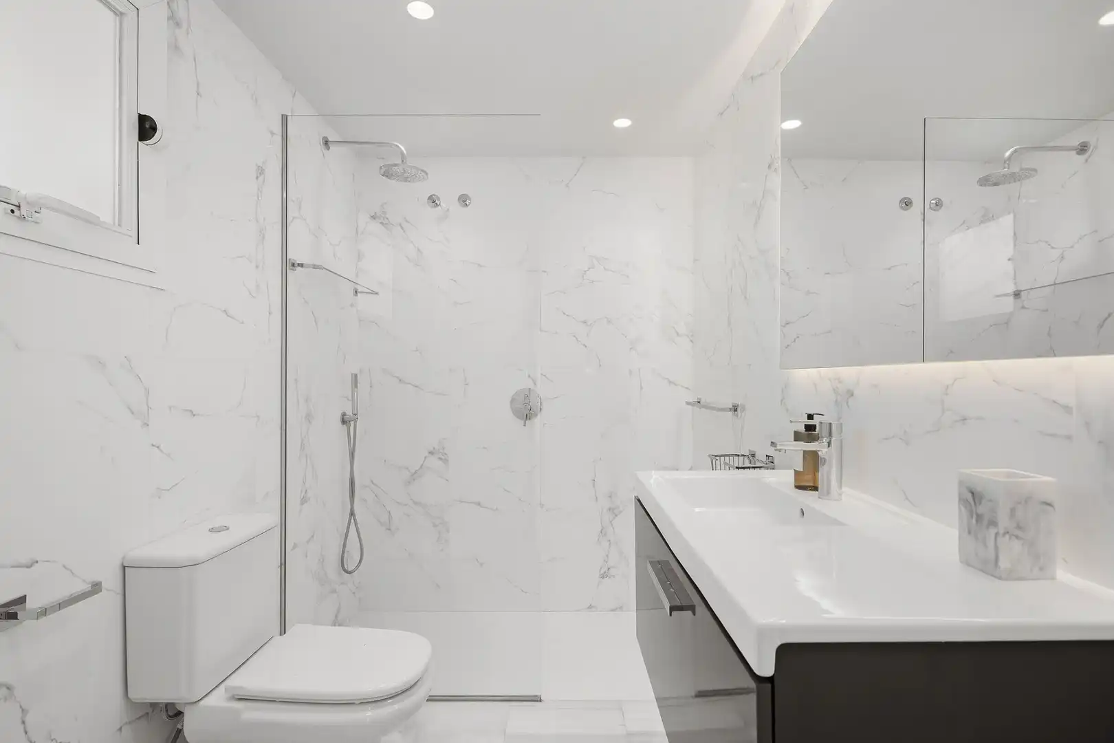 Apartament amb terrassa en venda a La Quinta, imagen 17