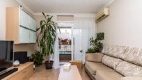 Living room of Flat for sale in Sabadell  with Air Conditioner, Heating and Balcony