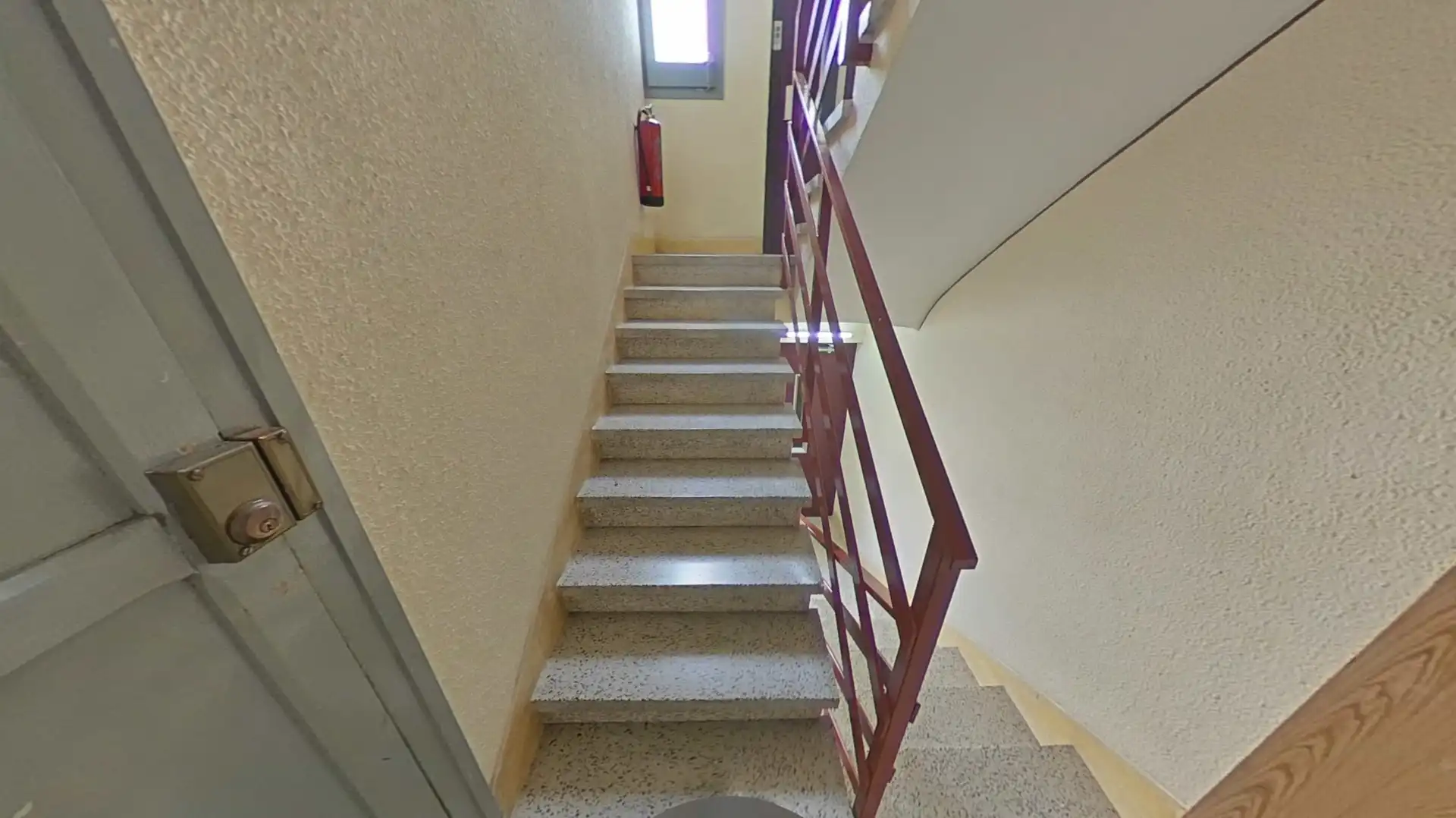 Piso en venta en L'Hospitalet de Llobregat con Calefacción