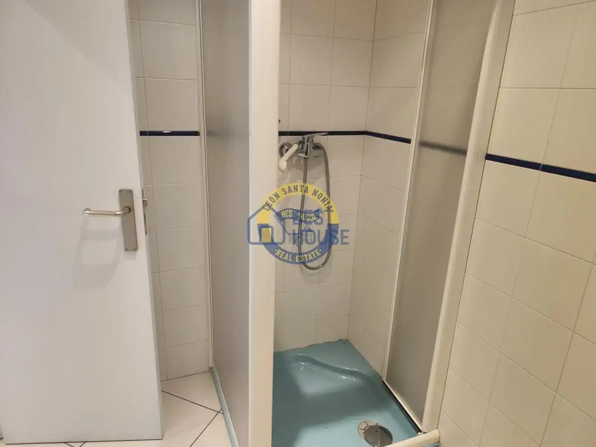 Office for rent in San Claudio - La Chantría