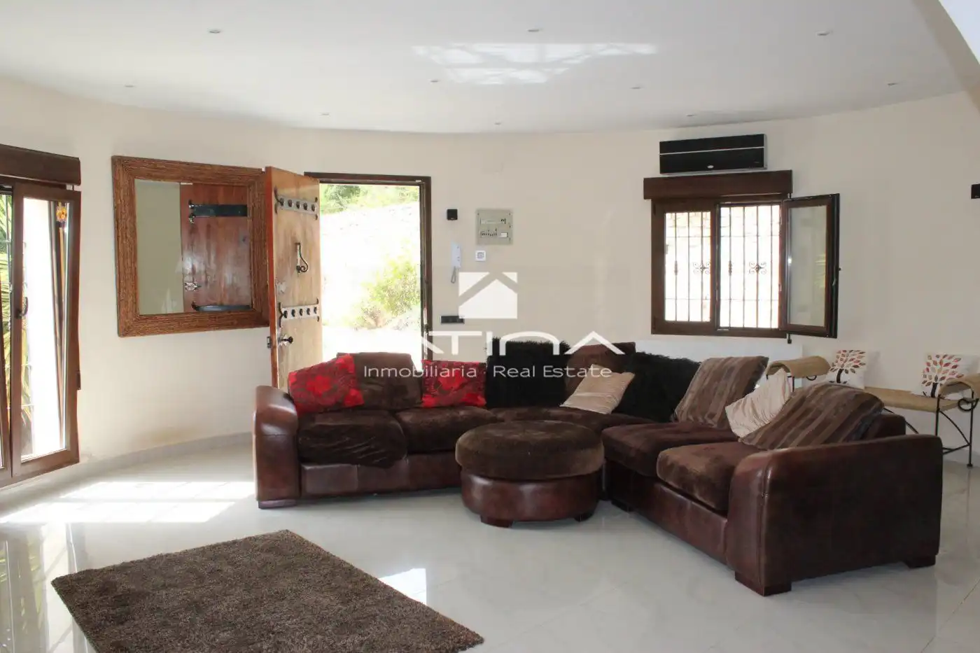 Detached house with pool for sale in Barx, imagen 3