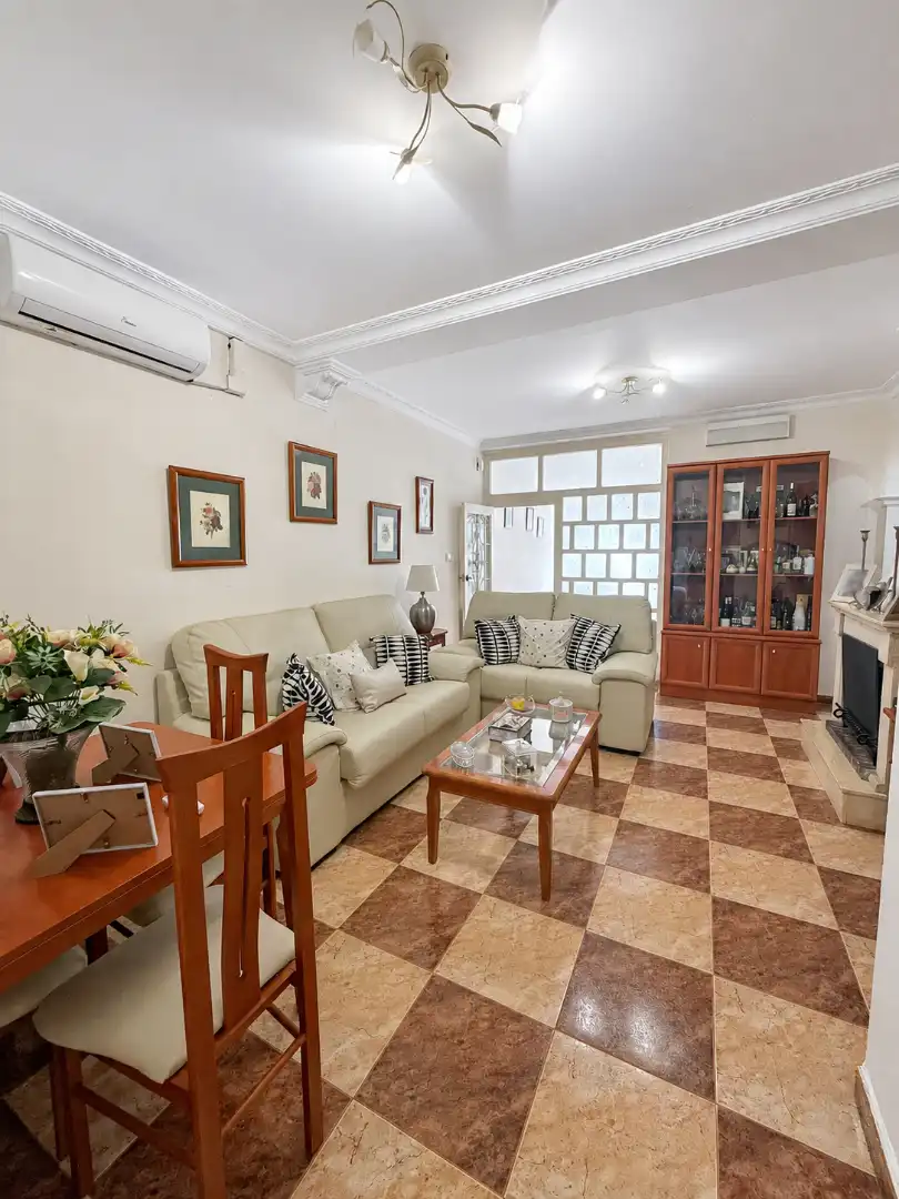 Casa con terrazza in vendita a Crevillet - Pinar Alto