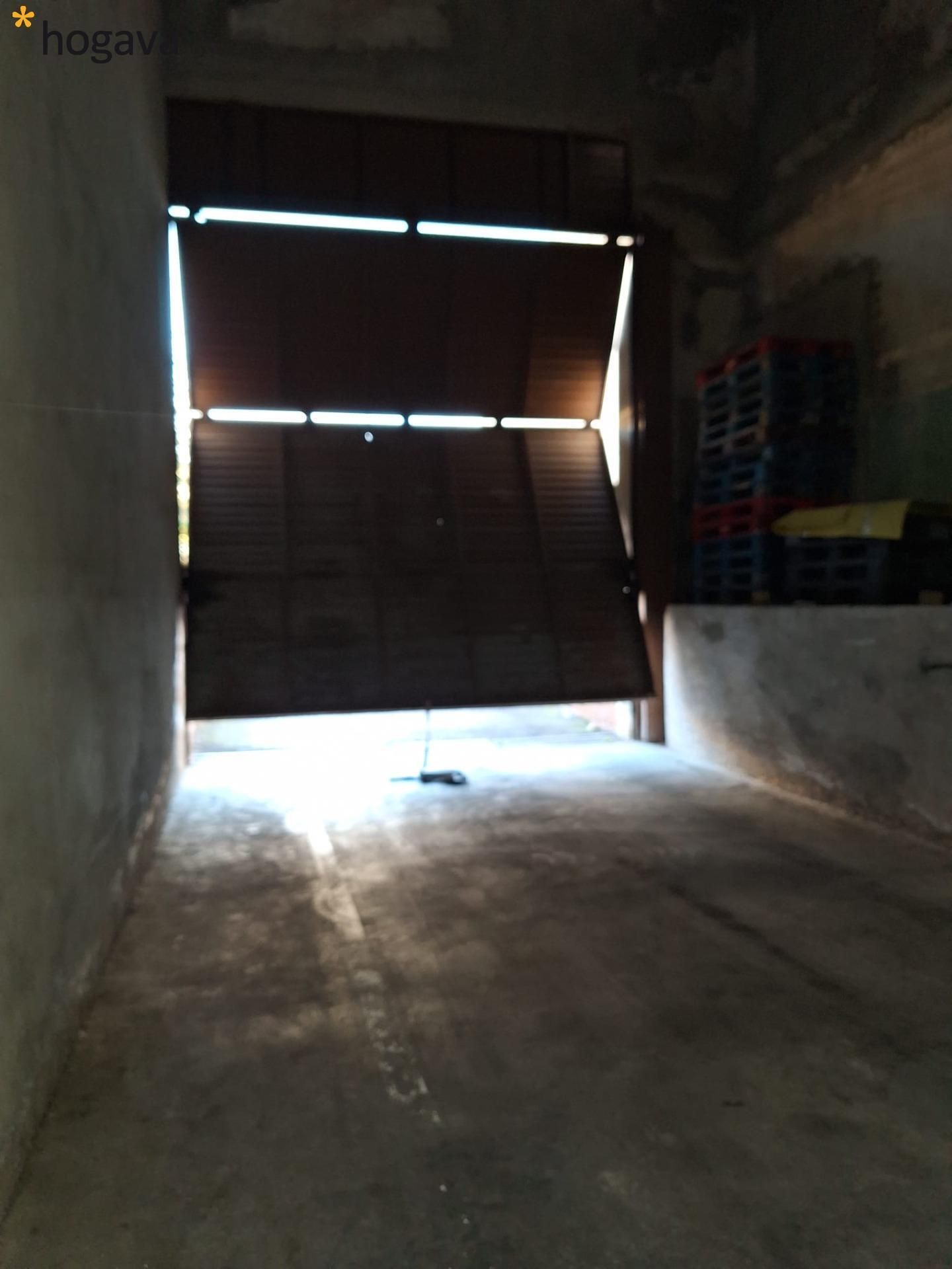 Nau industrial de lloguer a Can Vinyals