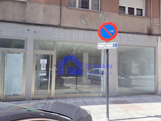 Local comercial en Alquiler en Oviedo - CALLE MAXIMIALIANO ARBOLEYA  en Vallobín