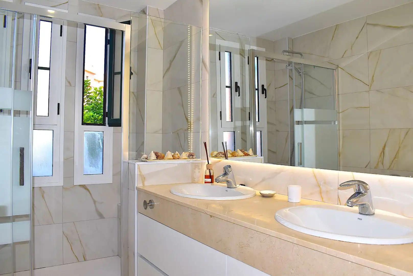 Apartment mit Pool zum Verkauf in Golf Bahía, imagen 31