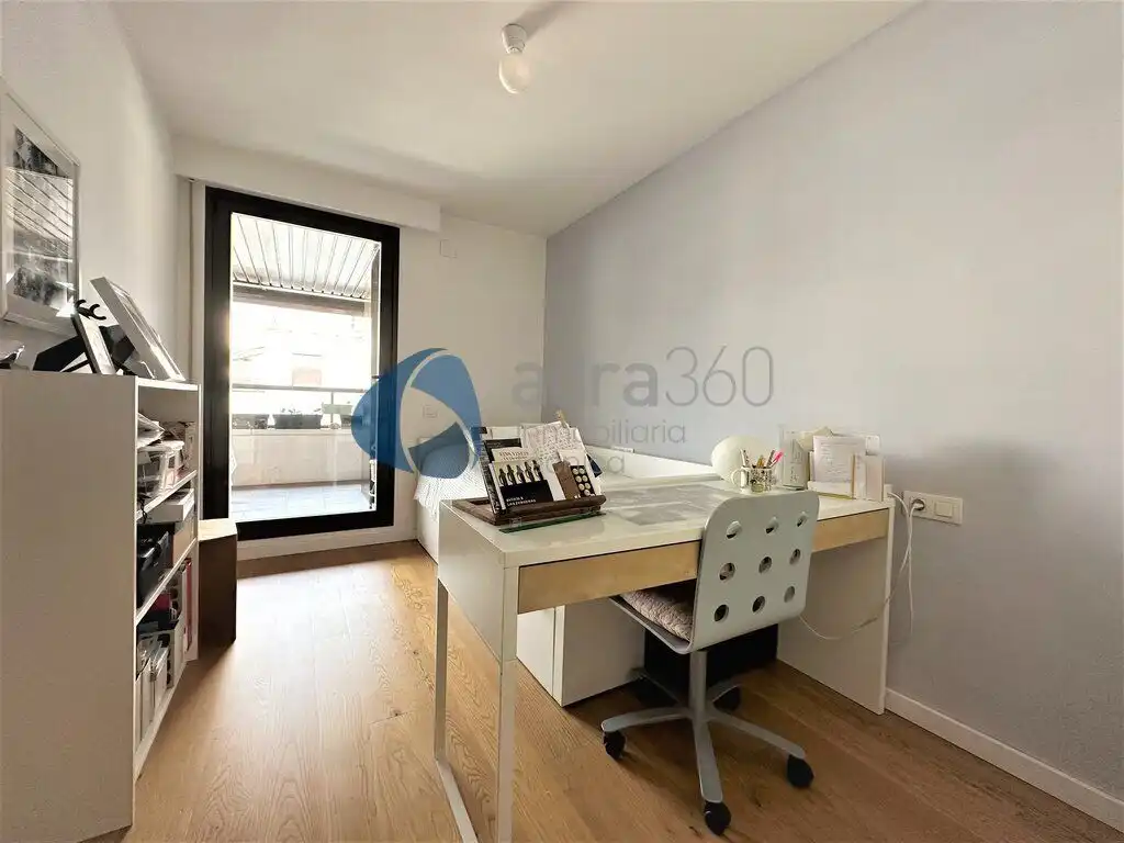 Flat with pool for sale in Marques de Larios, imagen 33
