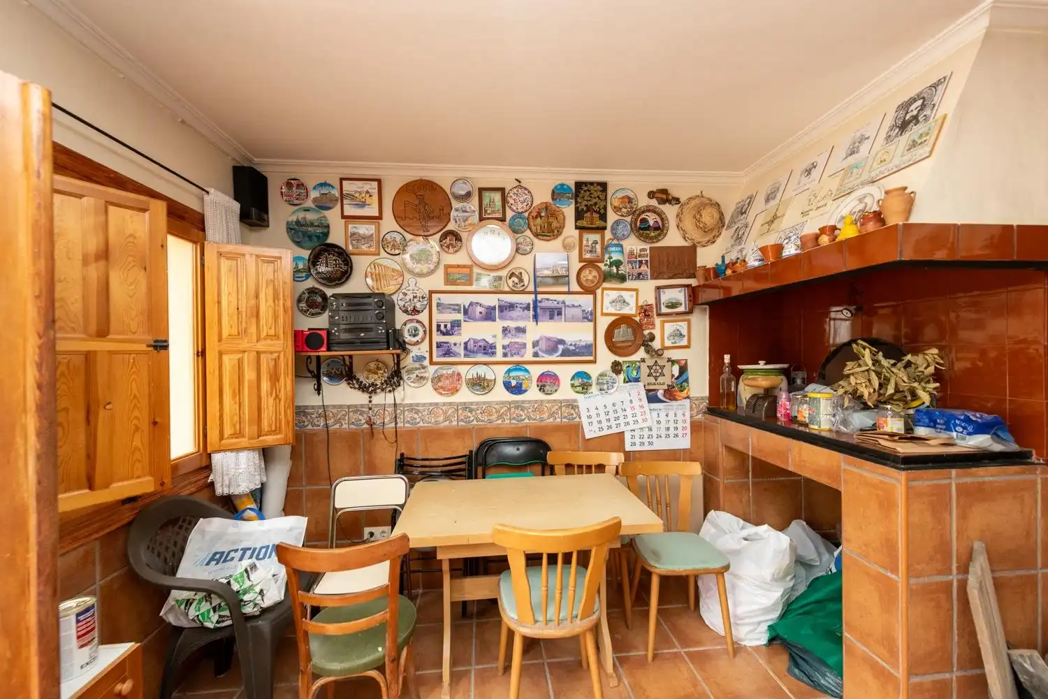 Cuina de Casa o xalet en venda en Alicante / Alacant amb Aire condicionat, Calefacció i Jardí privat