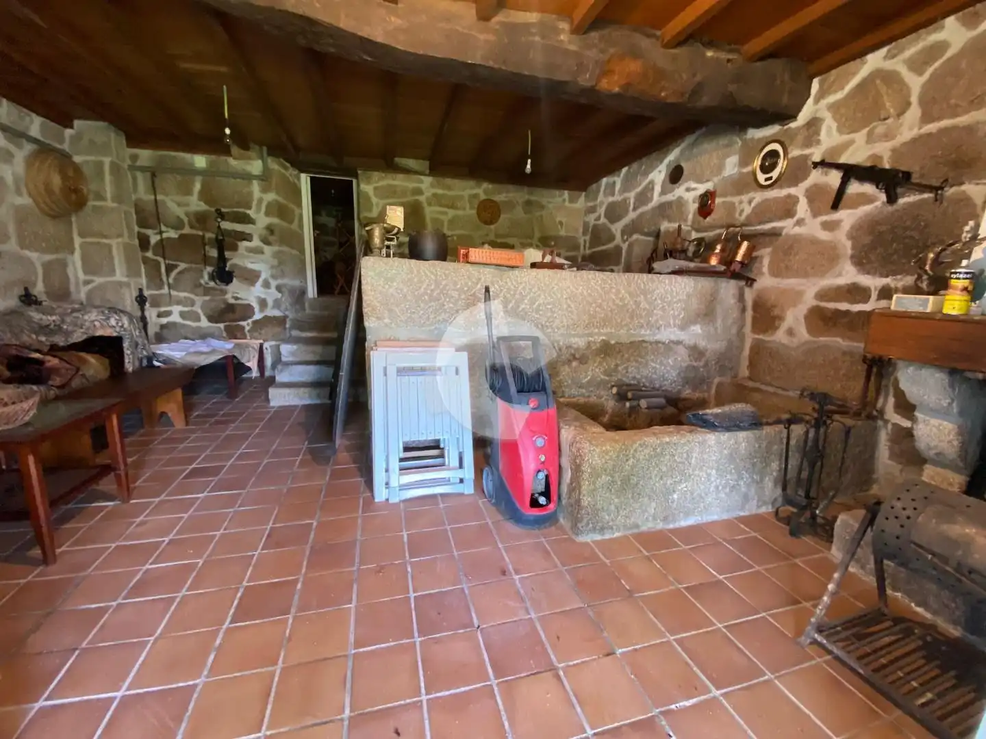 Cuina de Casa o xalet en venda en San Cibrao das Viñas amb Calefacció, Jardí privat i Parquet