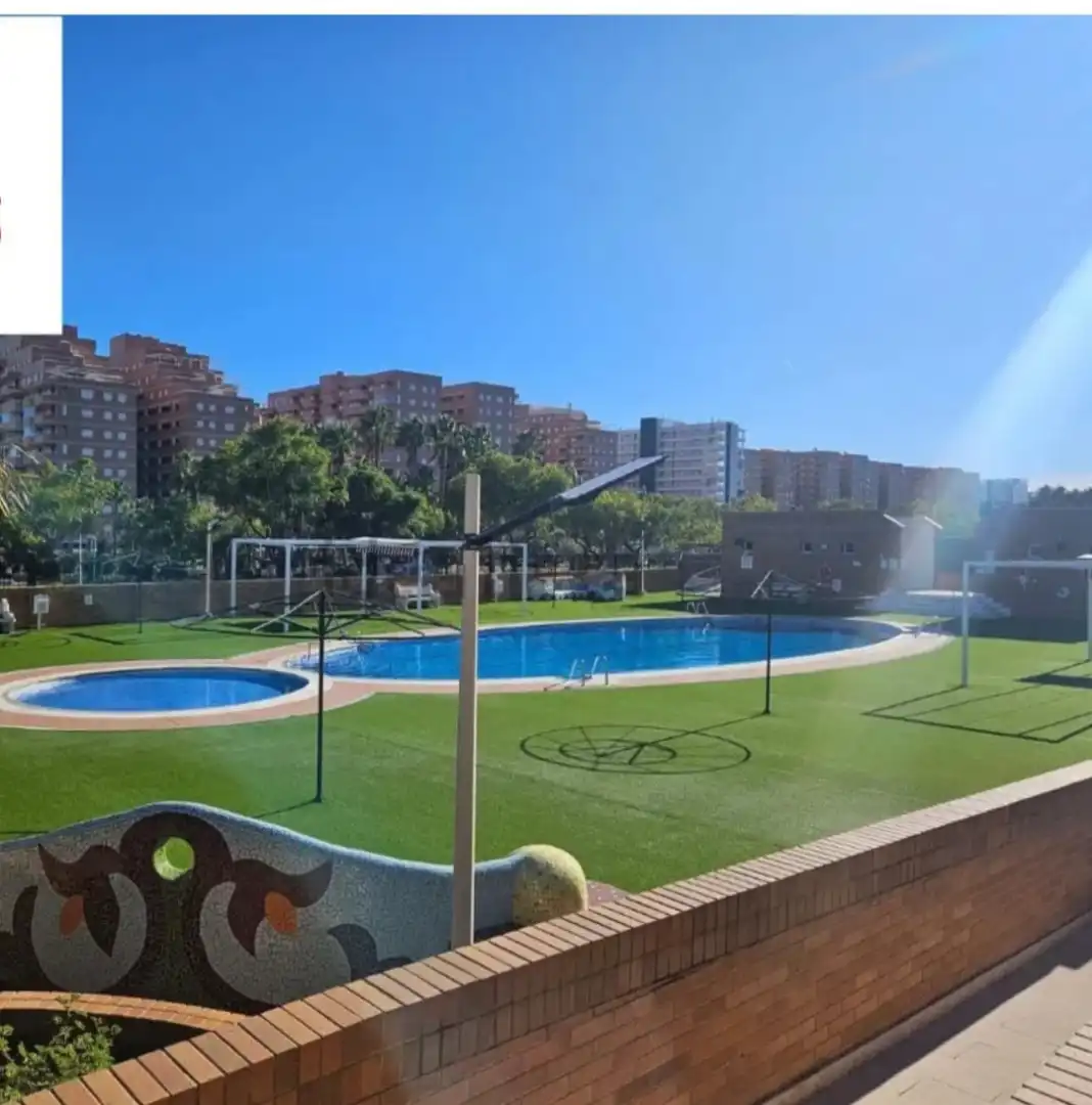 Swimming pool of Flat for rent in Oropesa del Mar / Orpesa  with Air Conditioner, Storage room and Furnished