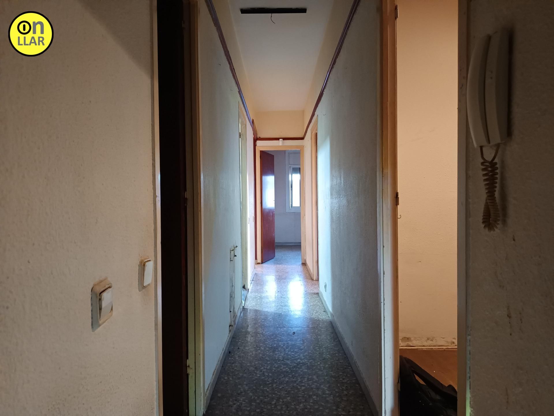 Pis en venda en Parets del Vallès amb Terrassa i Balcó