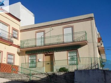 Haus zum Verkauf in Calle MAGDALENA REYES