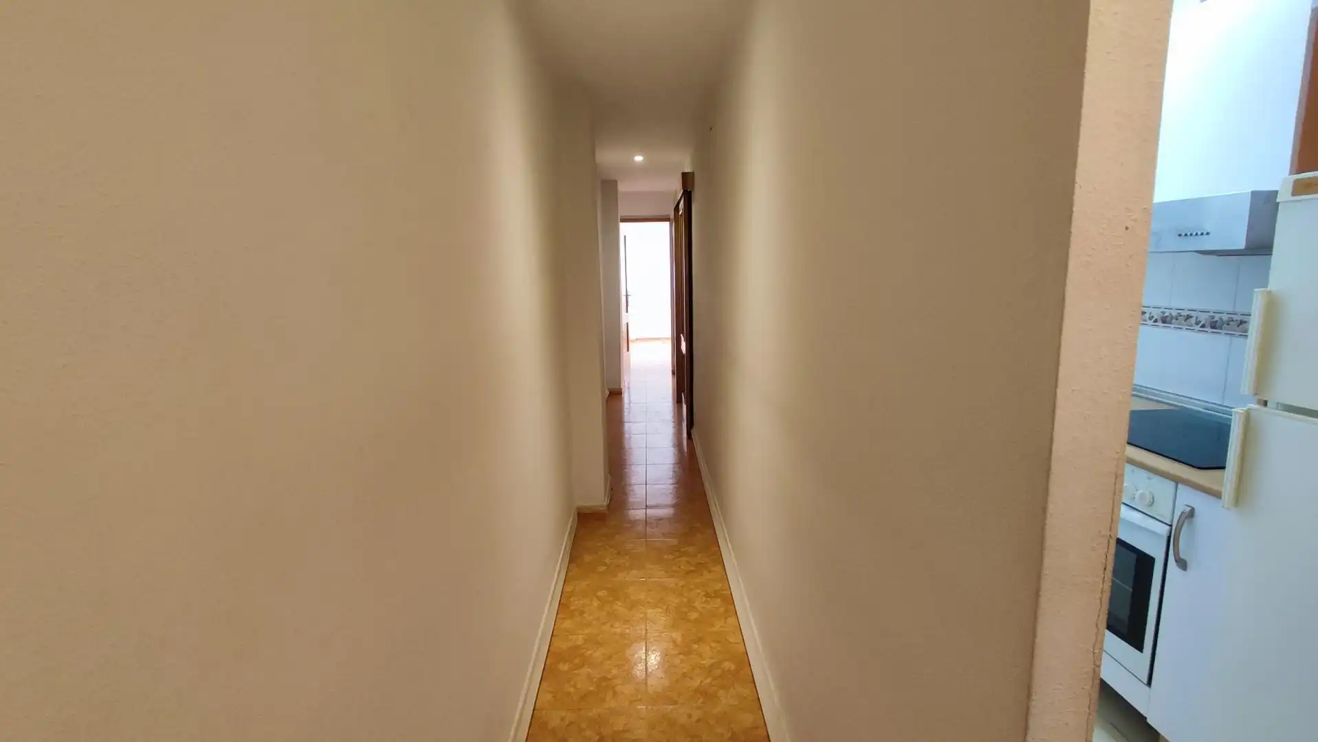 Flat for sale in Zaragoza  with Heating