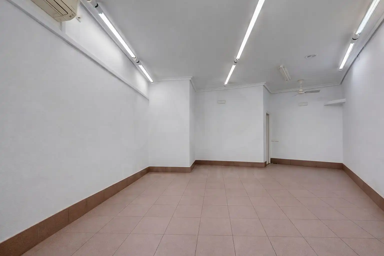Local comercial en venda a Calle Itsasargi 6 6, imagen 8