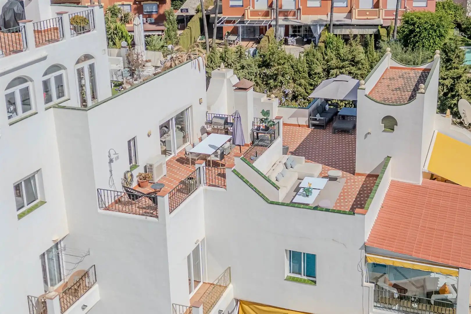 Vista exterior de Apartament en venda en Estepona
