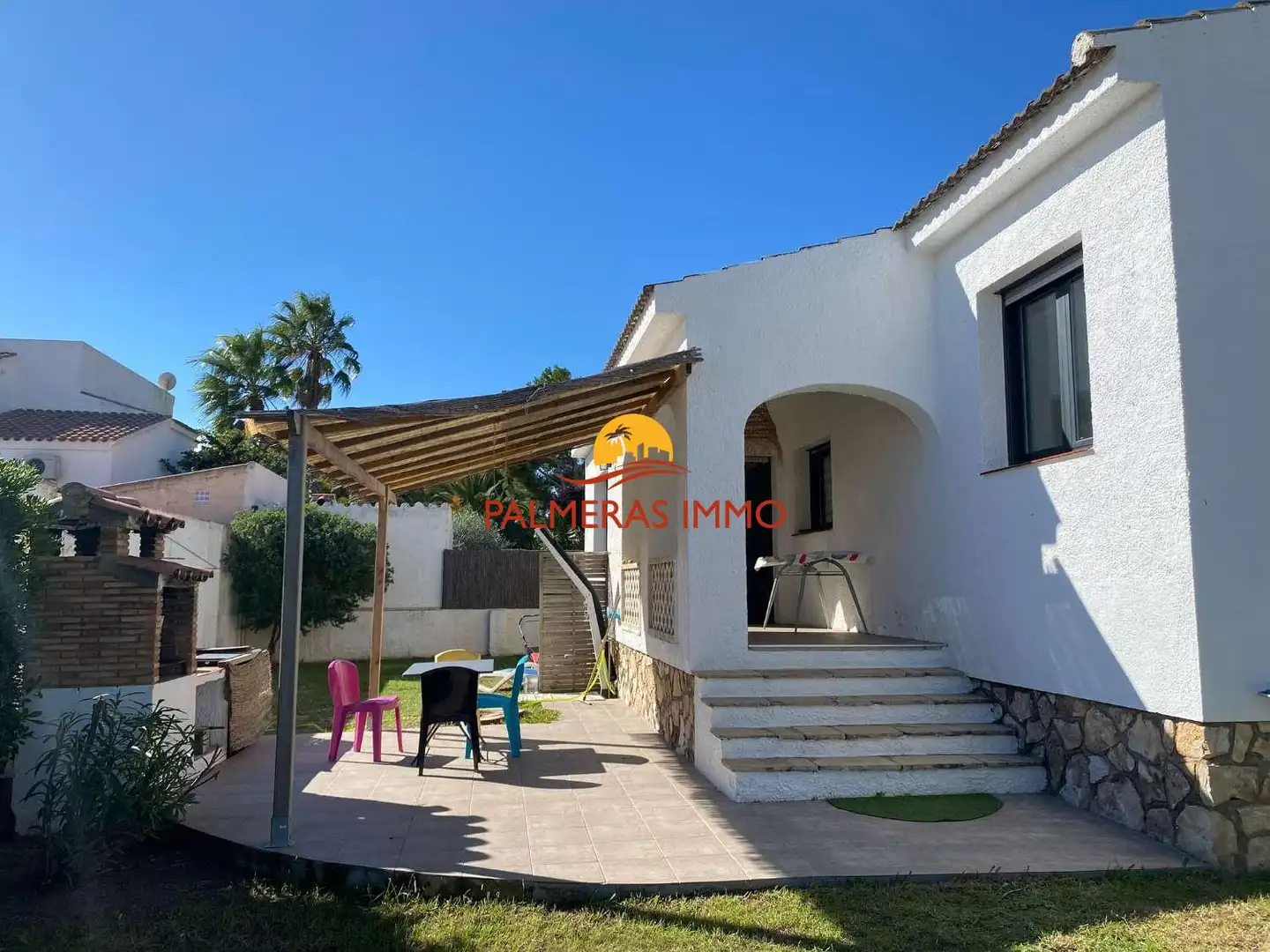 Vista exterior de Casa o chalet en venta en Mont-roig del Camp
