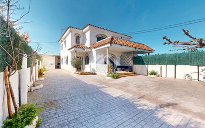 Vista exterior de Casa adosada en venda en Mont-roig del Camp amb Calefacció, Jardí privat i Terrassa