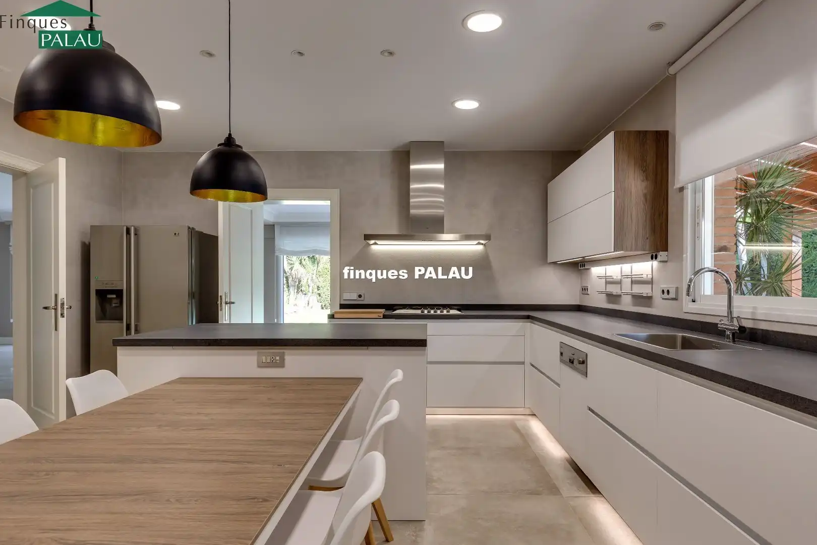 Cocina de Casa o chalet de alquiler en Sant Just Desvern con Aire acondicionado, Jardín privado y Terraza