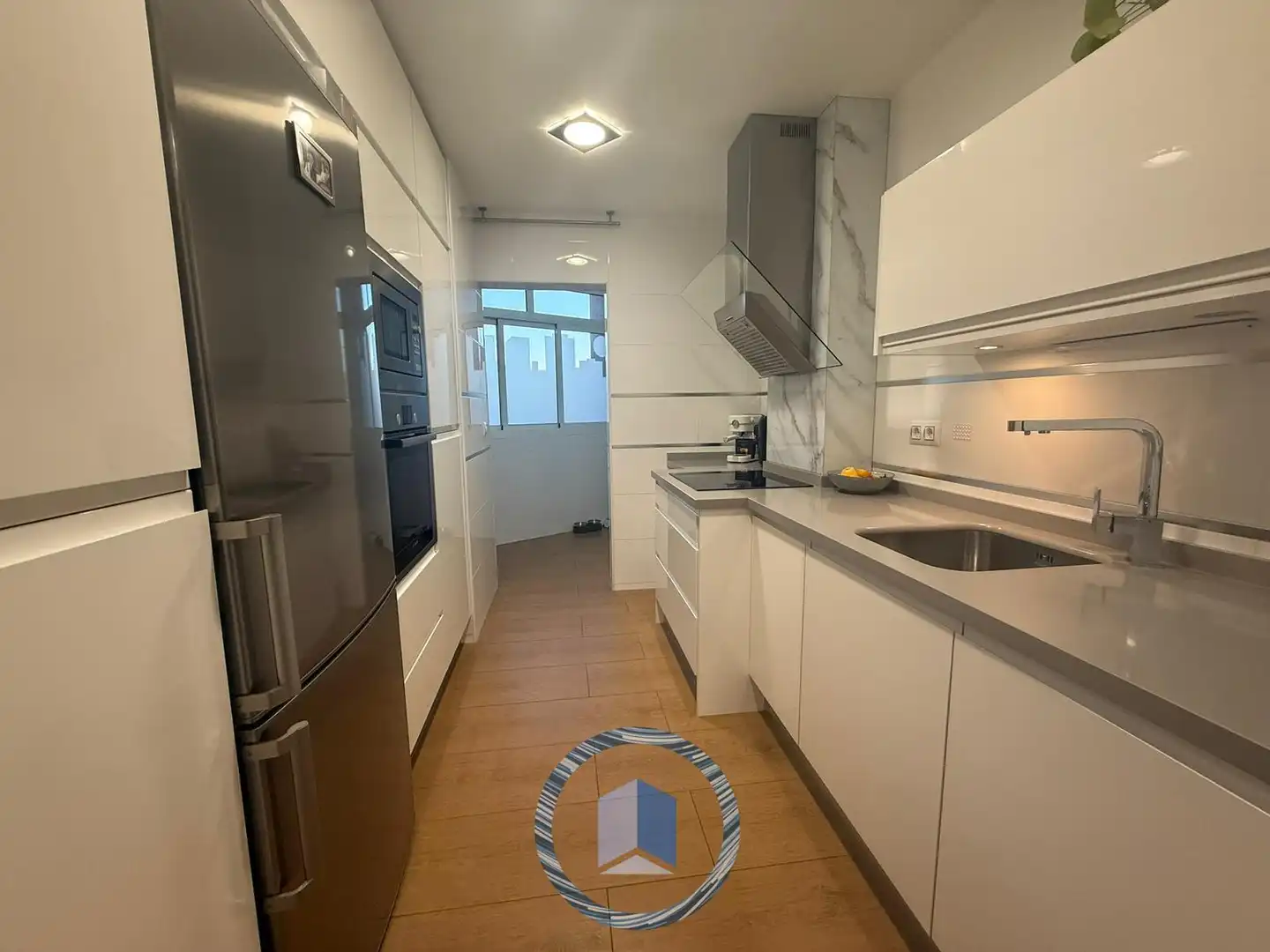 Küche von Wohnung zum Verkauf in Montequinto mit Terrasse, Schwimmbad und Möbliert