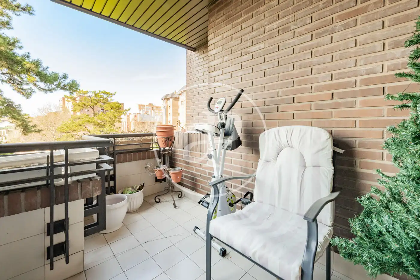Balcony of Flat for sale in Madrid  with Heating, Terrace and Storage room