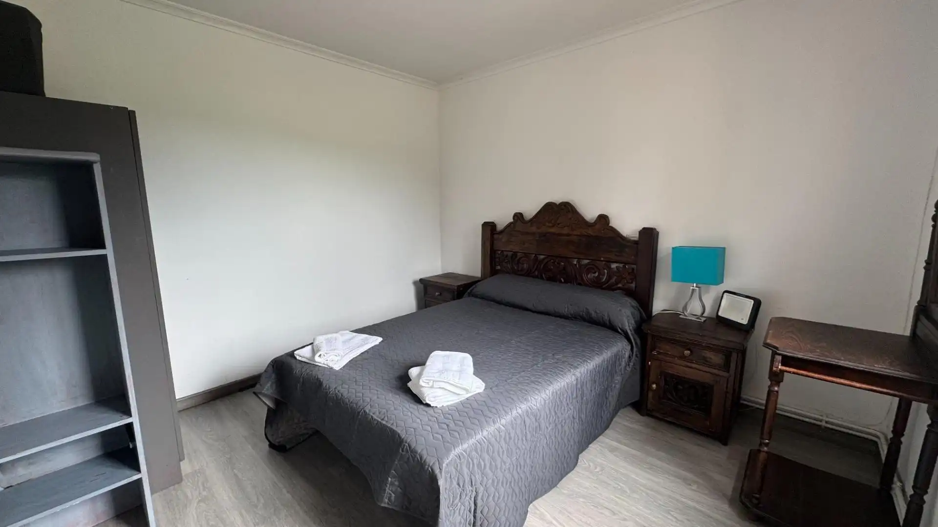 Habitación de Casa adosada en venta en Santillana del Mar con Calefacción, Jardín privado y Terraza