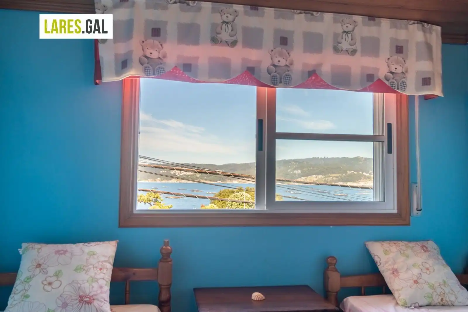 Bedroom of Flat for sale in Cangas   with Private garden, Terrace and Furnished