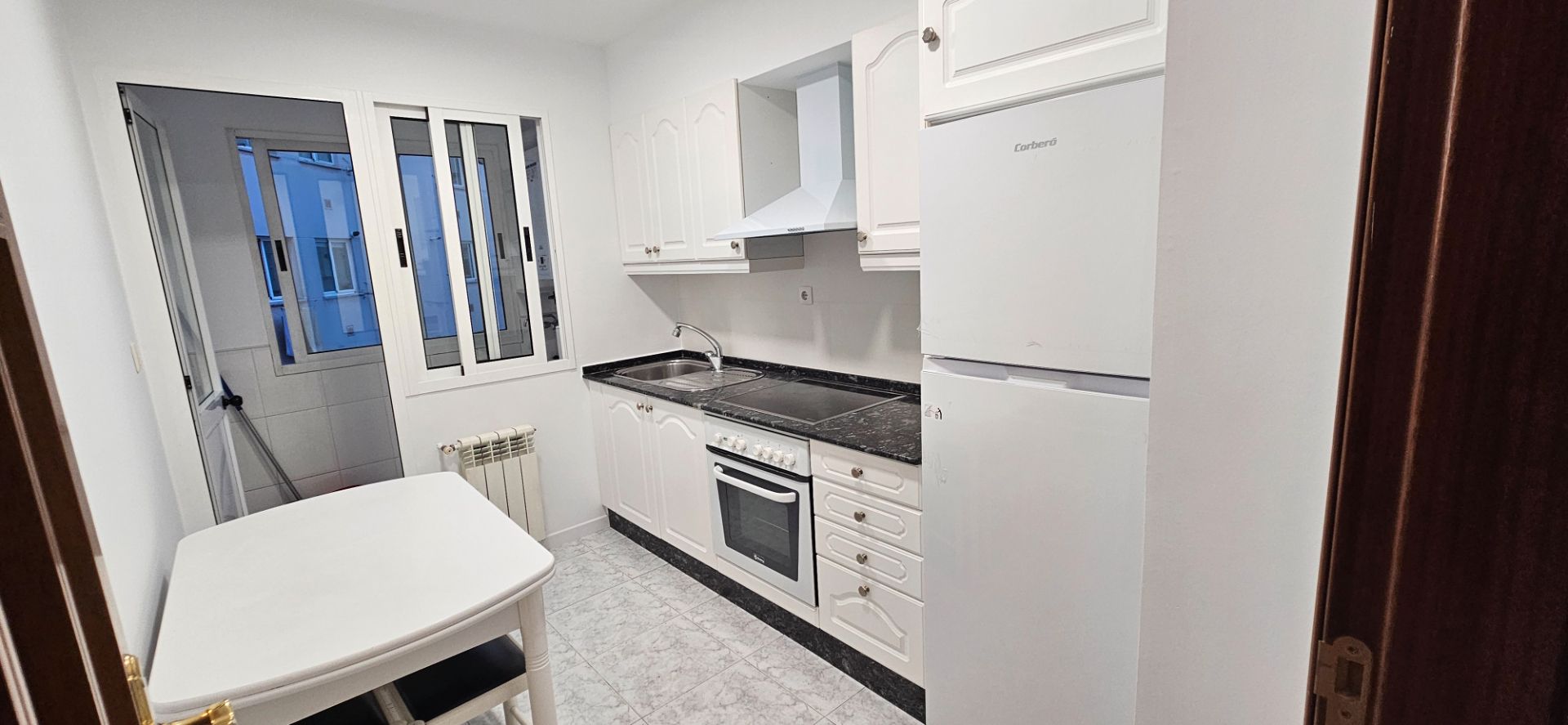 Kitchen of Flat to rent in Ferrol  with Furnished