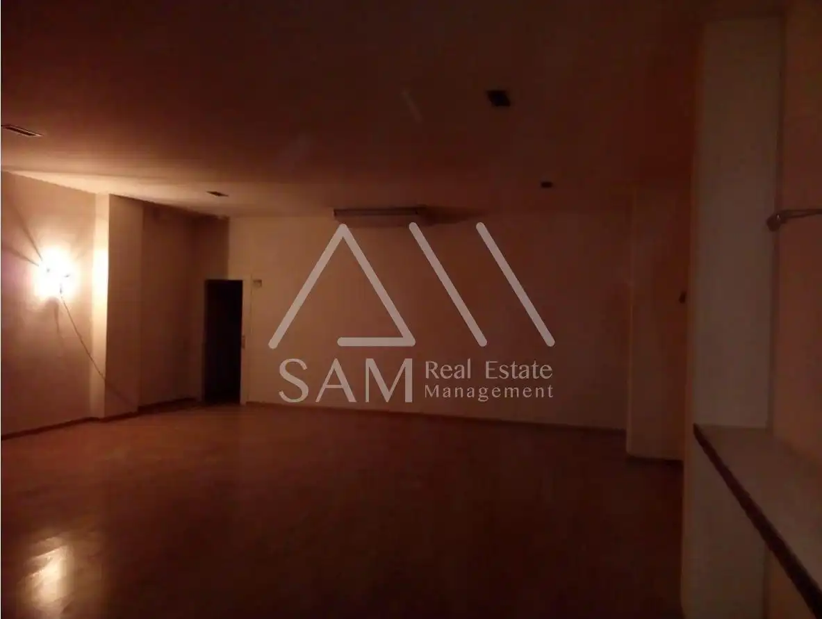 Amplio Local Comercial en Lérida  Excelente Ubicación, imatge 3