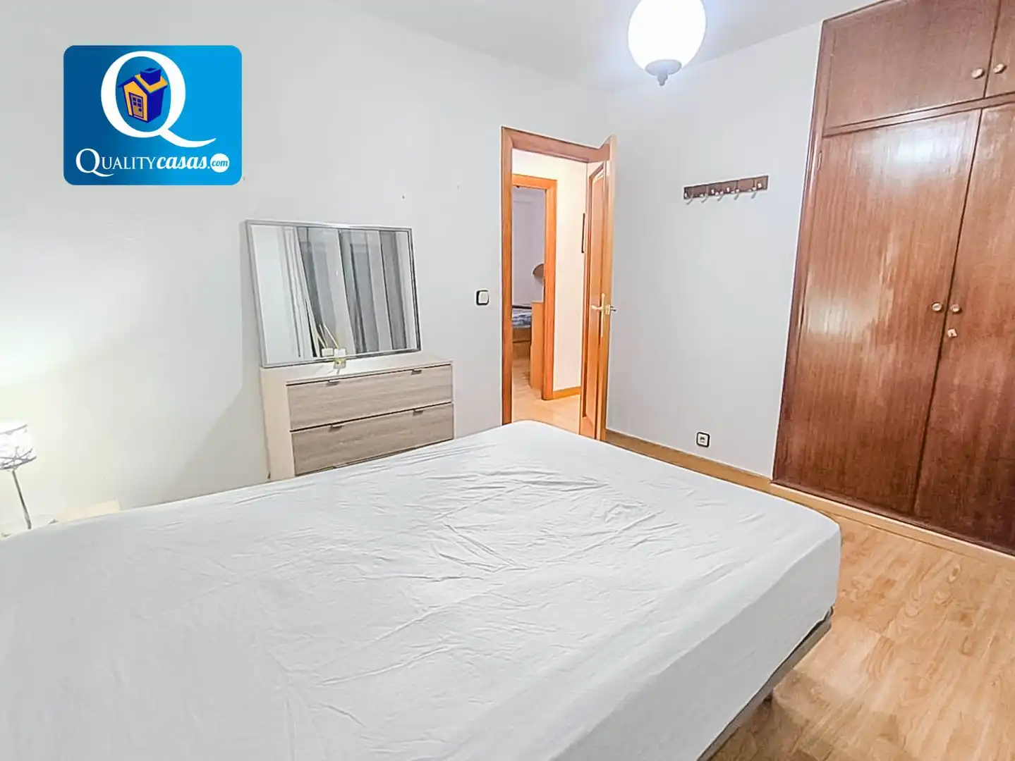 Bedroom of Apartments for sale in Alicante / Alacant  with Air Conditioner, Heating and Community pool