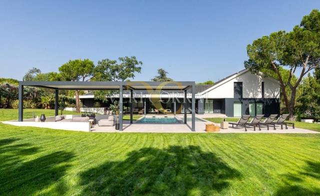 Casa-chalet en Venta en Calle Río Guadiana en Parque Boadilla