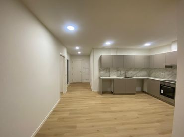 Appartamento con balcone in affitto a Raval de Santa Anna, 54