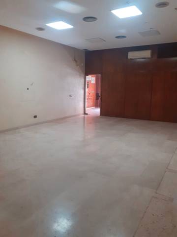 Local comercial en Venta en Avenida de Valencia - Avenida de Casalduch