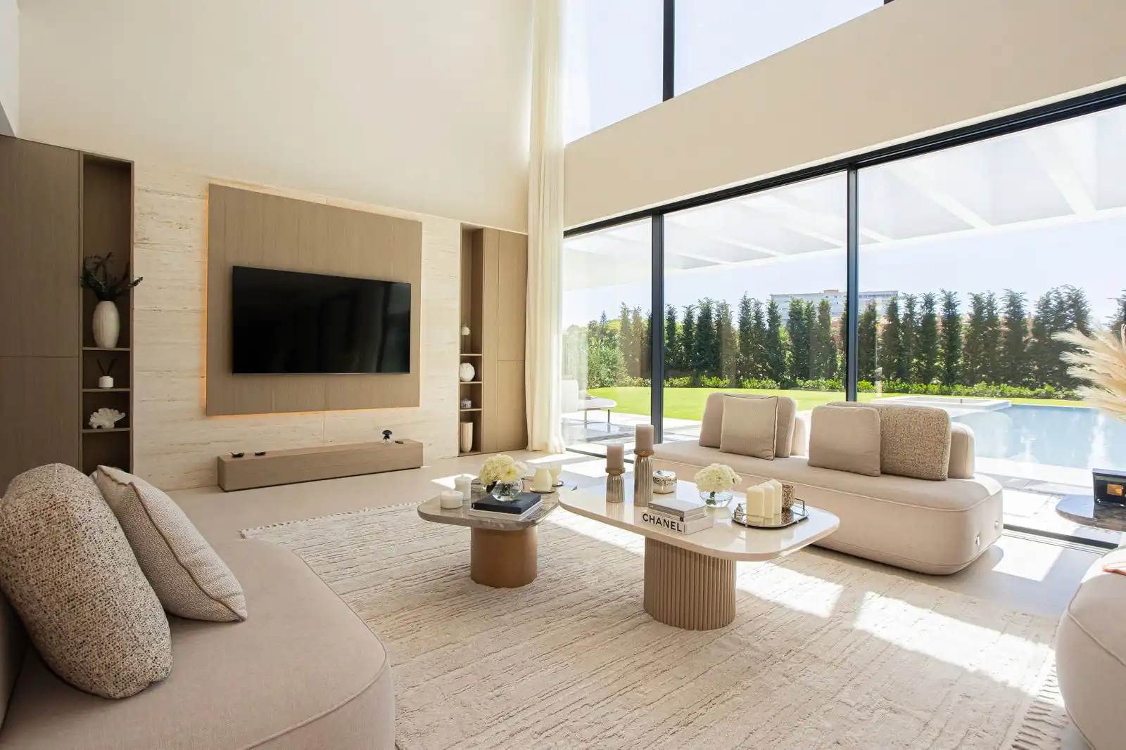 Villa mit Pool zum Verkauf in Urbanización Golf Río Real S/N, imagen 3