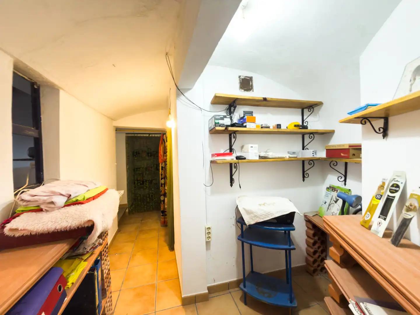Finca rústica en venta en Gor con Jardín privado, Terraza y Amueblado